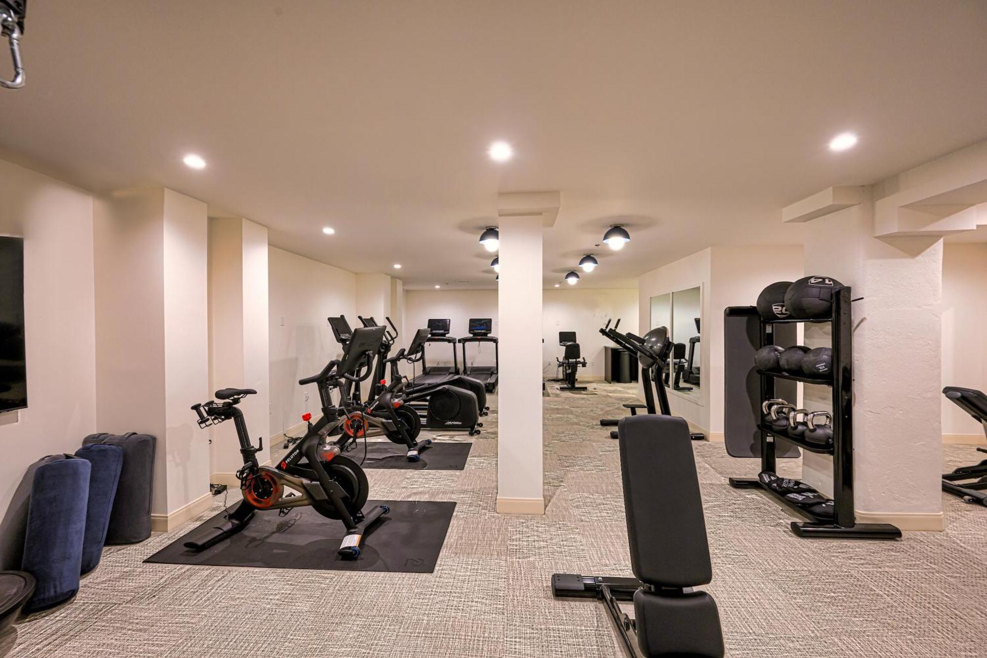 Hotel Heron Old Town 4*